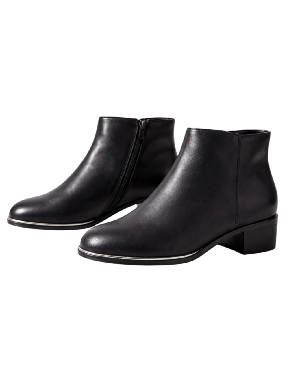 Lane Bryant Black Ankle Boots Booties Faux Leather Block Heel Silver Trim 8W